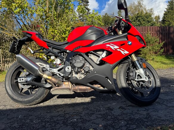 2020 BMW S 1000 RR, красный, 1400000 рублей - вид 4
