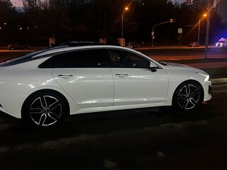 2020 Kia K5 III, белый, 2500000 рублей, вид 3