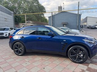 2014 Infiniti QX70, синий, 1700000 рублей, вид 3