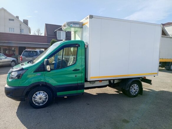 2019 Ford Transit, зелёный, 2250000 рублей - вид 3