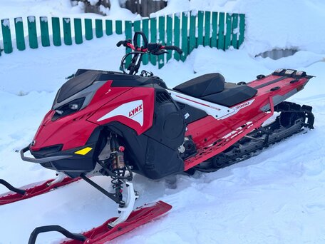 2023 BRP Lynx Shredder RE 850 E-TEC Turbo R, красный, 2250000 рублей, вид 1