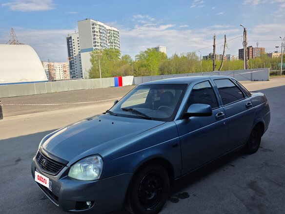2010 Lada (ВАЗ) Priora I, серый, 280000 рублей