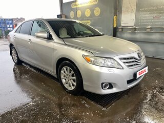 2011 Toyota Camry VI (XV40) Рестайлинг, серебристый, 1100000 рублей, вид 2