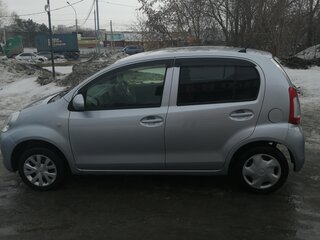 2014 Toyota Passo II (C30), серый, 700000 рублей, вид 5