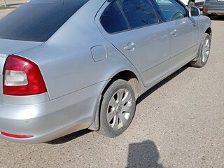 2012 Skoda Octavia II (A5) Рестайлинг, серебристый, 530000 рублей, вид 5