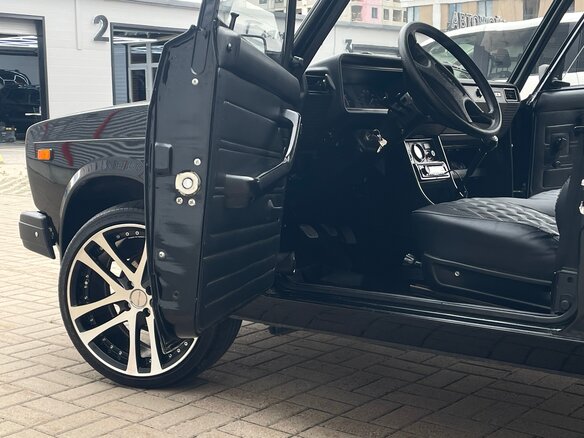 2010 Lada (ВАЗ) 2107, чёрный - вид 40