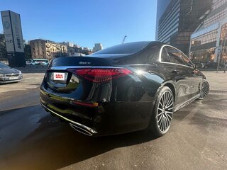 2022 Mercedes-Benz S-Класс 450 Long 4MATIC VII (W223), чёрный, 9100000 рублей, вид 4