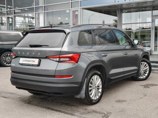 2020 Skoda Kodiaq I, серый, 2525000 рублей, вид 3
