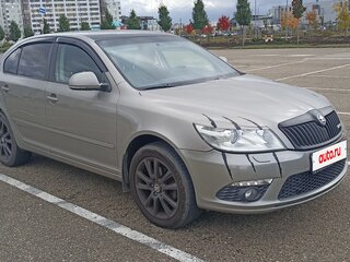 2012 Skoda Octavia II (A5) Рестайлинг, серый, 1150000 рублей, вид 1