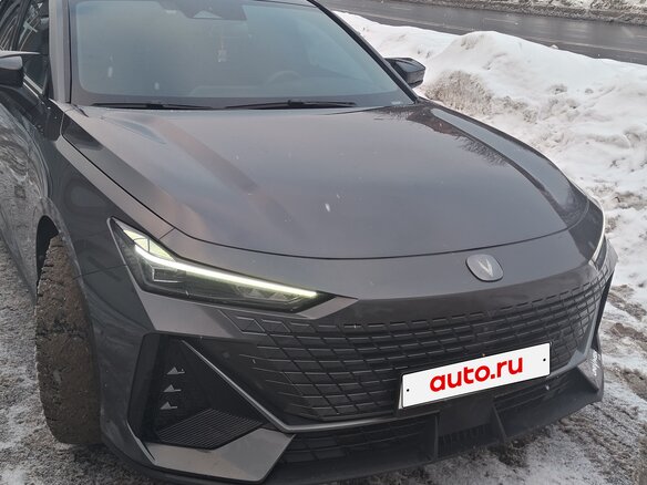 2024 Changan UNI-V I, серый - вид 6