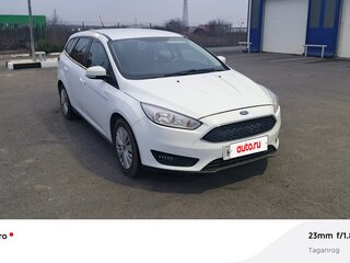 2017 Ford Focus III Рестайлинг, белый, 1100000 рублей, вид 2