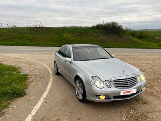 2005 Mercedes-Benz E-Класс 350 III (W211, S211), серебристый, 780000 рублей, вид 4