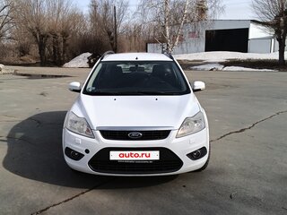 2009 Ford Focus II Рестайлинг, белый, 750000 рублей, вид 2