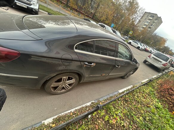 2012 Volkswagen Passat CC I Рестайлинг, чёрный, 950000 рублей - вид 4