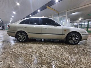 1998 Mazda 626 V (GF), жёлтый, 325000 рублей, вид 2