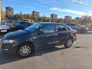 2017 Volkswagen Polo V Рестайлинг, серый, 1170000 рублей, вид 4