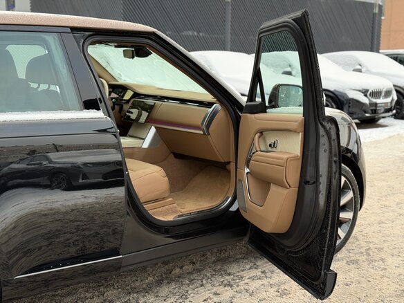 2026 Land Rover Range Rover P615 MHEV V, чёрный, 31000000 рублей - вид 15