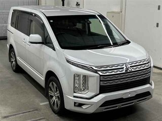 2022 Mitsubishi Delica D:5 I Рестайлинг, белый, 2385999 рублей, вид 1