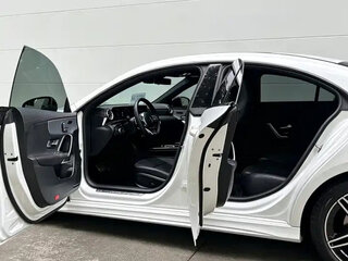 2023 Mercedes-Benz CLA 180 II (C118, X118) Рестайлинг, белый, 1720500 рублей, вид 4