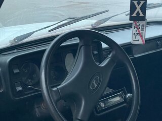 1999 Lada (ВАЗ) 2105, белый, 75000 рублей, вид 5