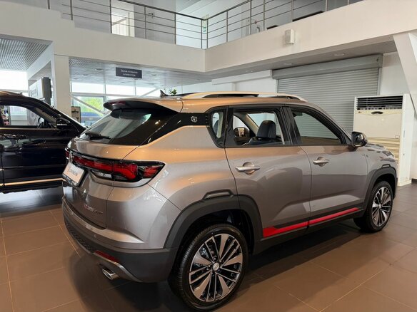 2025 Changan CS35 Plus I Рестайлинг, серебристый - вид 6