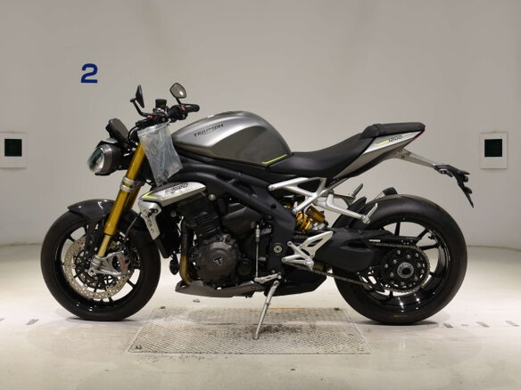 2021 Triumph Speed Twin, серый, 1300000 рублей - вид 1