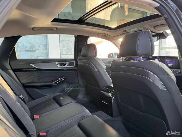 2024 Hongqi H9 I Рестайлинг, чёрный, 6410000 рублей - вид 29