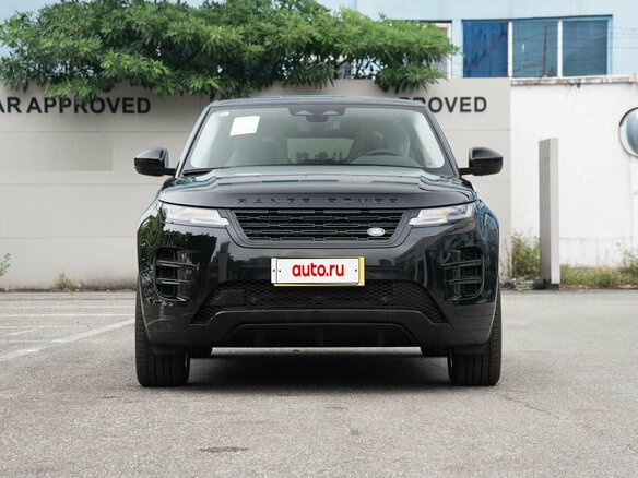 2025 Land Rover Range Rover Evoque II Рестайлинг, чёрный, 6090000 рублей - вид 1