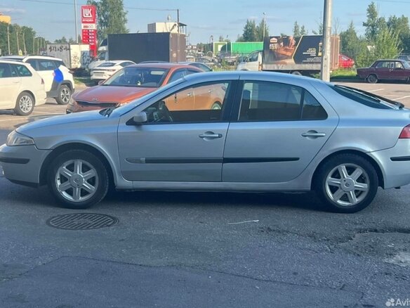 2004 Renault Laguna II, серебристый, 420000 рублей - вид 4