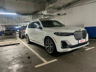 2020 BMW X7 40i I (G07), белый, 6100000 рублей, вид 3