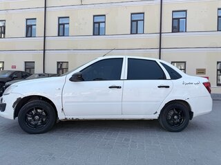 2017 Lada (ВАЗ) Granta I, белый, 330000 рублей, вид 2