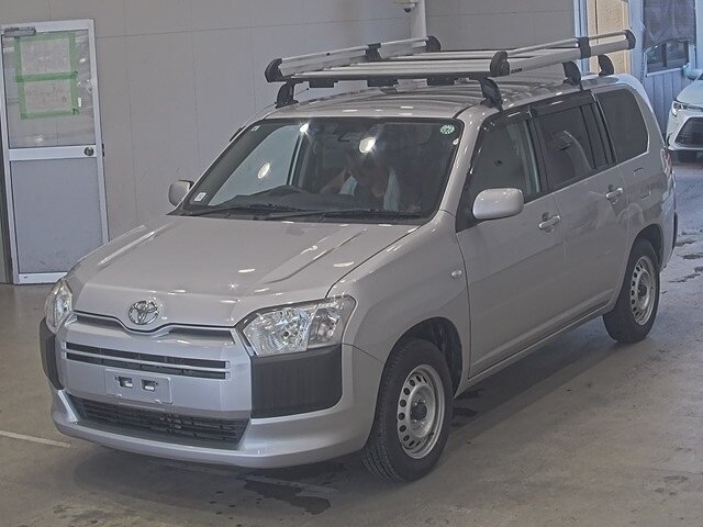 Открыть фотографии: Toyota Probox I Рестайлинг