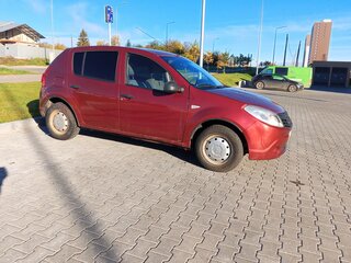 2011 Renault Sandero I, красный, 270000 рублей, вид 4