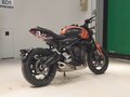2023 Triumph Trident 660, оранжевый, 545000 рублей - вид 4