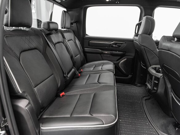 2026 Ram 1500 Crew Cab eTorque V Рестайлинг, чёрный, 11090000 рублей - вид 25