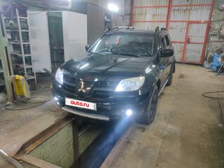 2007 Mitsubishi Outlander I, чёрный, 600000 рублей, вид 3