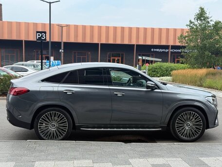 2023 Mercedes-Benz GLE Coupe 450 d II (C167) Рестайлинг, серый, 11750000 рублей, вид 4