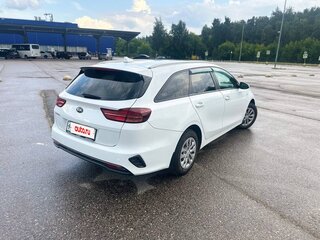 2019 Kia Ceed III, белый, 1288000 рублей, вид 2