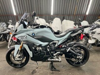 2020 BMW S 1000 XR, зелёный, 1680000 рублей, вид 4