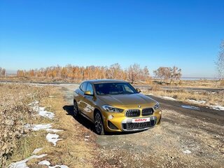 2018 BMW X2 xDrive25d I (F39), золотистый, 2800000 рублей, вид 4