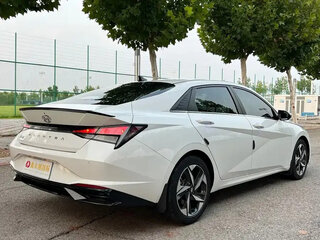 2022 Hyundai Elantra VII (CN7), белый, 1540000 рублей, вид 4