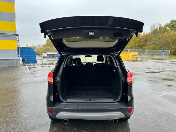 2013 Ford Kuga II, чёрный, 1100000 рублей - вид 13