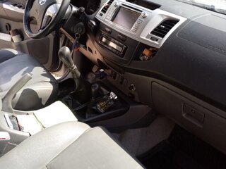 2012 Toyota Hilux VII Рестайлинг, белый, 2200000 рублей, вид 4
