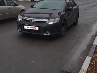 2017 Toyota Camry VII (XV50) Рестайлинг, чёрный, 1750000 рублей, вид 1