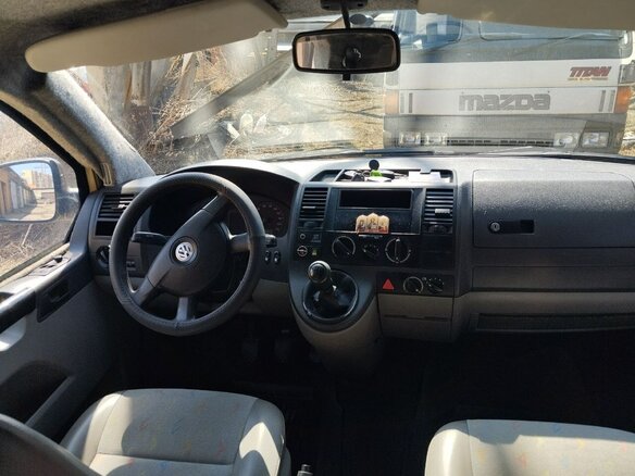 2008 Volkswagen Transporter T5, золотистый, 878000 рублей - вид 12