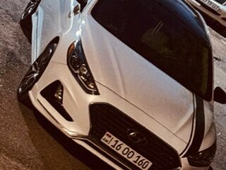 2019 Hyundai Sonata VII (LF) Рестайлинг, белый, 1200000 рублей, вид 2