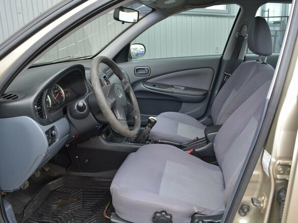 2004 Nissan Almera II (N16) Рестайлинг, золотистый - вид 12