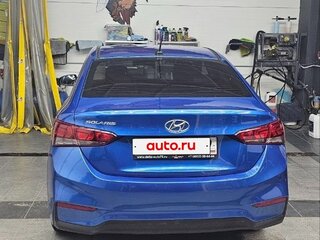 2017 Hyundai Solaris II, синий, 1170000 рублей, вид 2