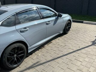 2021 Honda Accord X Рестайлинг, серебристый, 1800000 рублей, вид 3