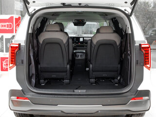 2026 Kia Carnival IV Рестайлинг, белый, 6990000 рублей, вид 5